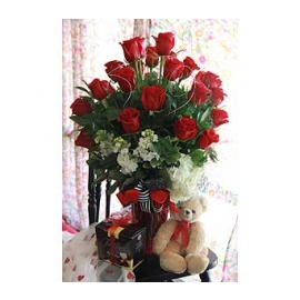 Ultimate Roses 24